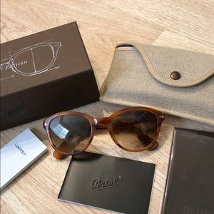 PERSOL Capri edition authentic sunglasses